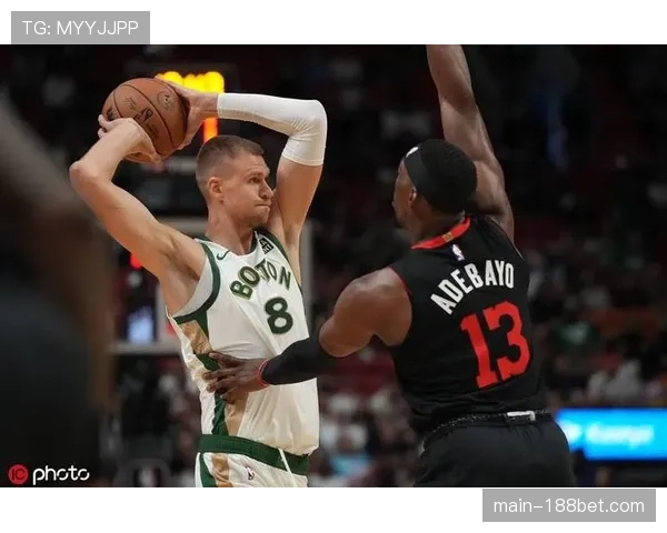 阿德巴约24分11篮板8助攻准三双 热火内线核心状态出色 阿德巴约24分11篮板8助攻准三双 热火内线核心状态出色